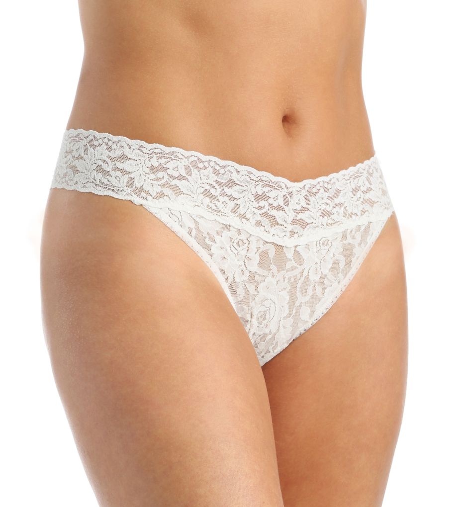 Hanky Panky Signature Lace Original Rise Thong 4811 Hanky Panky Signature Lace Original Rise Thong 4811